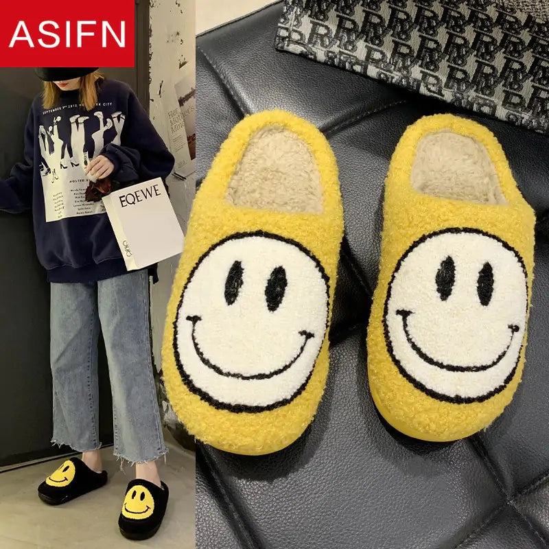 Cute Smile Pattern Fluffy Slippers