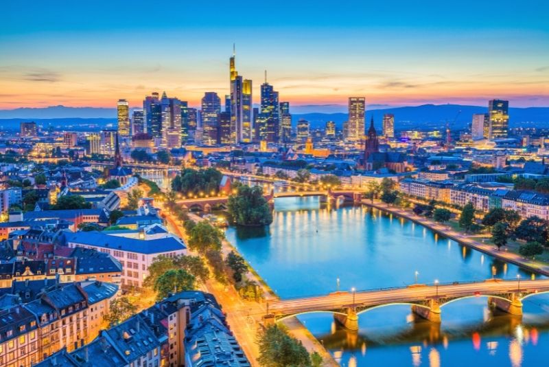 Turning 40 in Frankfurt?