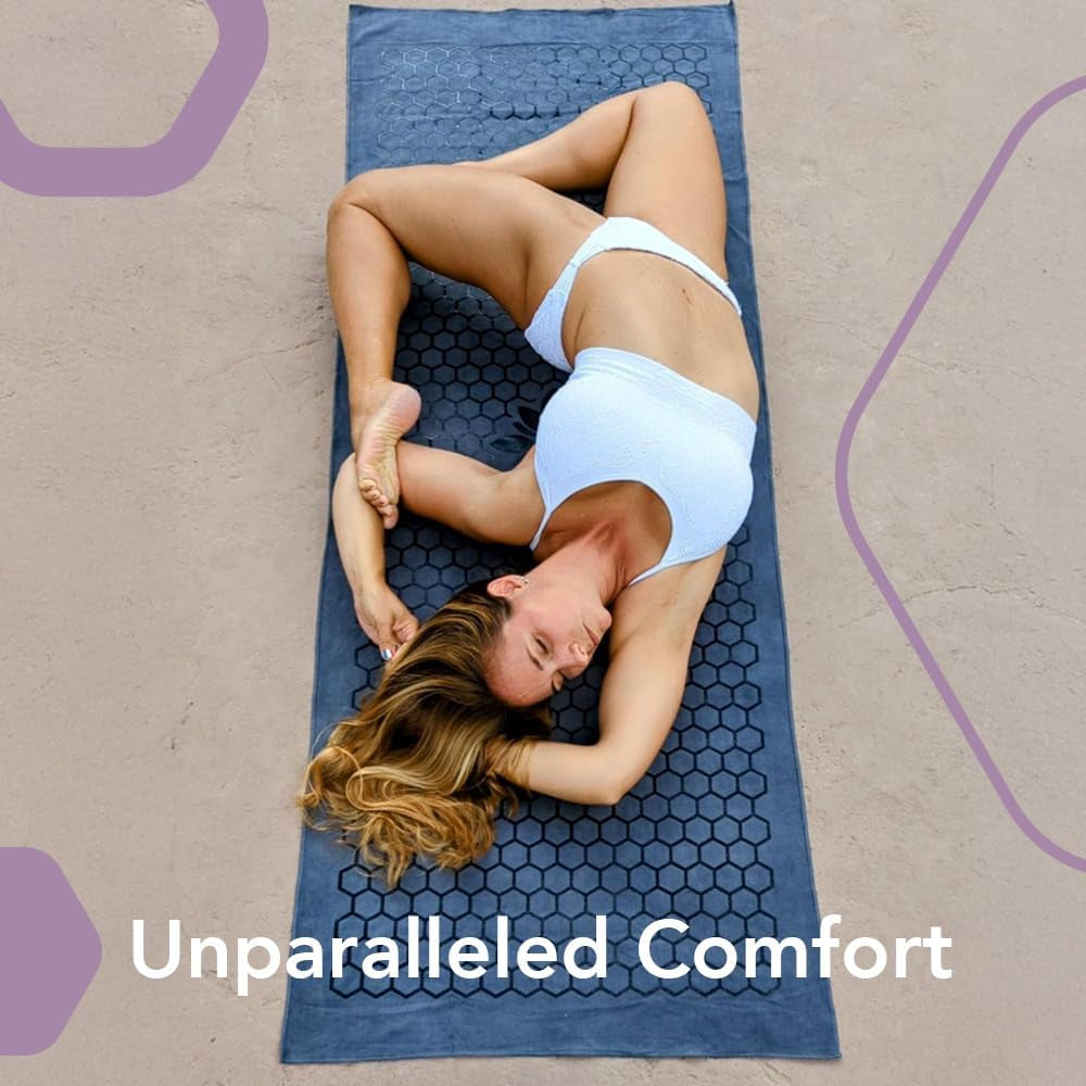 Non-Slip Hot Yoga Towel Mat - Sweat Absorbent Microfiber Suede & Double Sided Grip Hot Yoga Mat Towel with Honeycomb Design, Easy Portable for Pilates, Exercise, Workout - Dark Blue