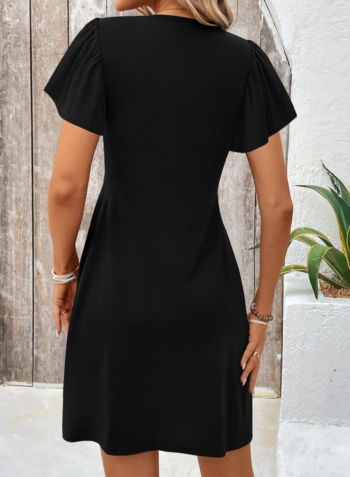 Acelitt Womens Casual Summer Twist Front V Neck Short Sleeve Mini Dress, S-XXL